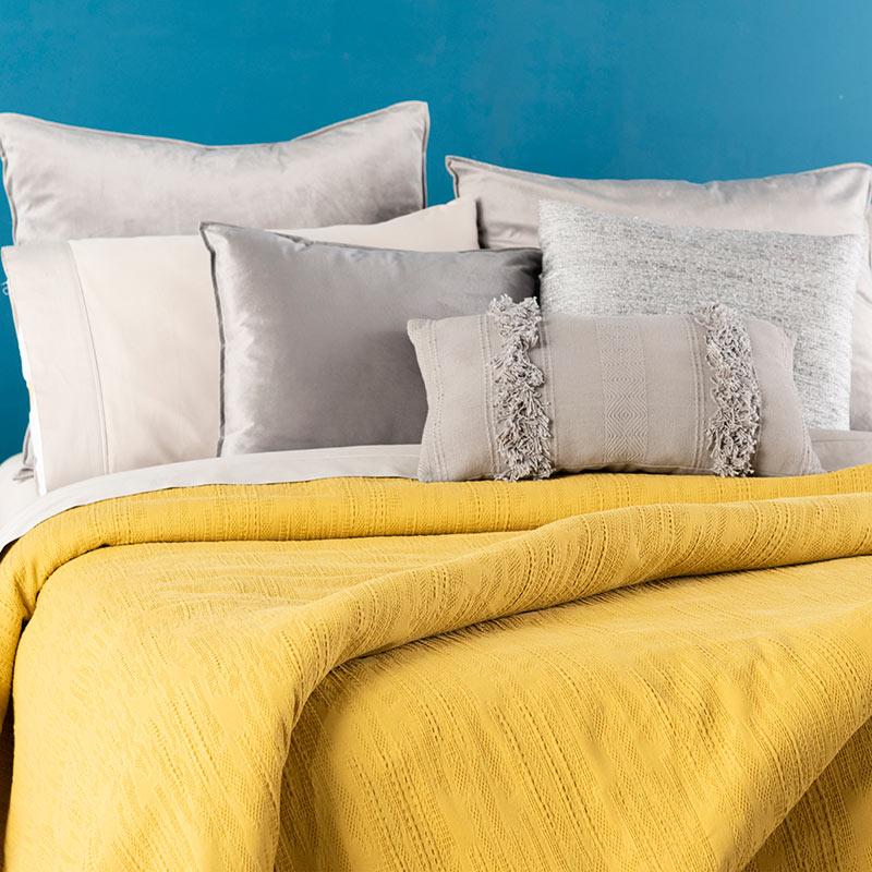 Yellow Jacquard Luxurious Woven Cotton Quilt